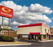 Exterior 5 Econo Lodge