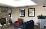 Lobby 7 Comfort Inn & Suites Phoenix North / Deer Valley