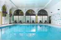 Swimming Pool London Marriott Hotel Regents Park