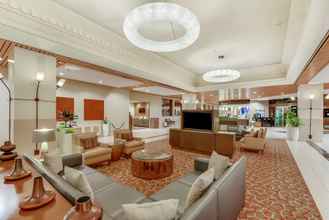 Lobi 4 Hotel Fera Anaheim, a DoubleTree by Hilton