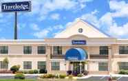 Exterior 4 Travelodge by Wyndham Perry GA