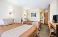 Kamar Tidur 3 Travelodge by Wyndham Perry GA