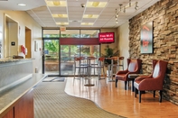 Lobby Red Roof Inn Cleveland Airport-Middleburg Heights