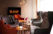 Lobi 3 Mercure Paris CDG Airport & Convention