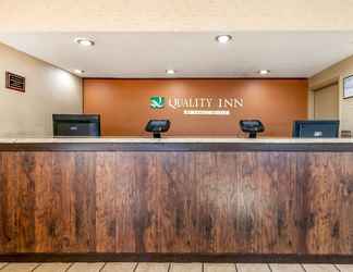 Lobi 2 Quality Inn