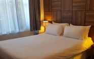 Bilik Tidur 4 Stanhill Court Hotel Gatwick