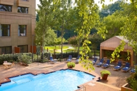 Swimming Pool Sonesta Gwinnett Place Atlanta