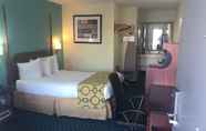 Kamar Tidur 6 Baymont Inn & Suites Florence by Wyndham