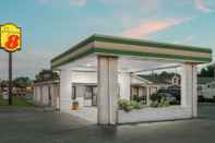 Luar Bangunan Super 8 by Wyndham Sumter