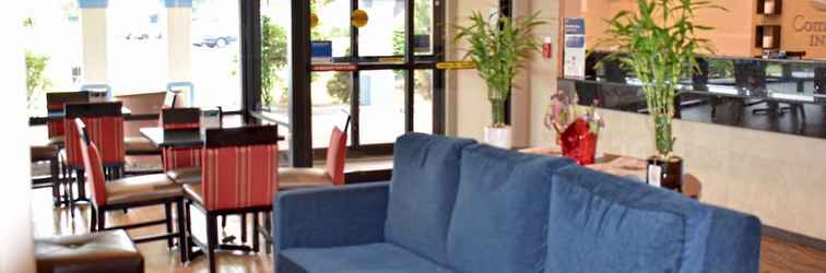 Lobby SureStay Plus by Best Western Reading North