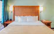 Bilik Tidur 6 Beachside Hotel & Suites