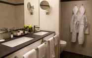 ห้องน้ำภายในห้อง 7 Majestic Hotel & Spa Barcelona