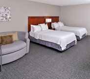 Bedroom 2 Courtyard Marriott Laredo