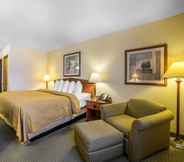 Bedroom 2 Quality Inn Cheyenne I-25 South
