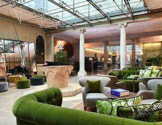 Lobby 2 Hotel Monaco & Grand Canal