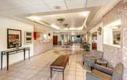 Lobi 5 Econo Lodge Vero Beach - Downtown