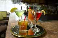Bar, Cafe and Lounge Embassy Suites by Hilton Atlanta Buckhead