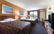 Bilik Tidur 2 Days Inn by Wyndham Raleigh Downtown South