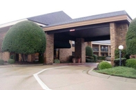 Exterior Quality Inn & Suites Searcy I-67