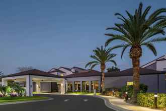 Exterior 4 Courtyard by Marriott Orlando Airport