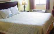 Kamar Tidur 2 Days Hotel & Conference Center by Wyndham Danville