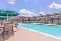 Swimming Pool Ramada by Wyndham Macon