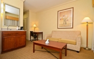 Common Space 4 Best Western Plus All Suites Inn