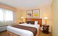 Kamar Tidur 6 Best Western Plus All Suites Inn