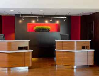 Lobi 2 Courtyard by Marriott Columbus