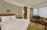 Bedroom 3 The Park Tower Knightsbridge, A Luxury Collection Hotel