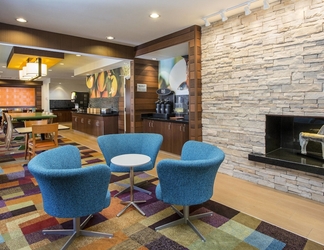 Lobby 2 Fairfield Inn & Suites By Marriott Ashland