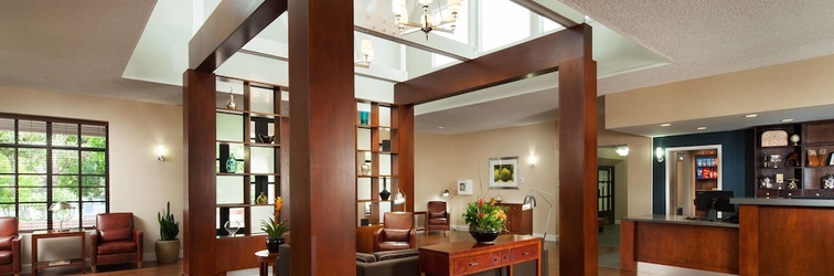 Lobby Four Points by Sheraton Pleasanton