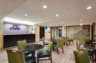 Lobi Days Inn by Wyndham Shrewsbury Worcester