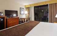 Kamar Tidur 6 Best Western Plus Bayside Inn