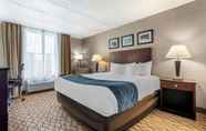 Bedroom 6 Comfort Inn & Suites Glen Mills - Concordville