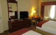 Bedroom 4 Baymont Inn & Suites by Wyndham