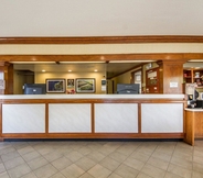 Lobby 2 Quality Inn Petaluma - Sonoma