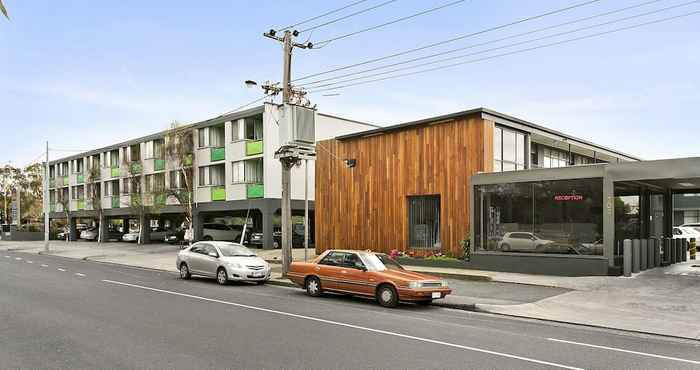 Exterior Melbourne's Princes Park Motor Inn