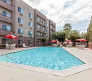 Swimming Pool 2 Ramada by Wyndham Bakersfield North