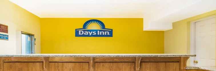 Lobi Days Inn by Wyndham McAllen