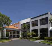 Exterior 2 Courtyard by Marriott Bradenton Sarasota Riverfront