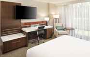 ห้องนอน 6 Delta Hotels by Marriott Minneapolis Northeast