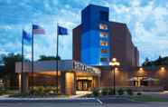 Exterior 2 Delta Hotels by Marriott Minneapolis Northeast