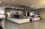 Lobby 3 Ramada by Wyndham Clarion