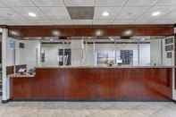 Lobby Comfort Inn Paramus - Hackensack