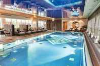 Swimming Pool Hotel Vier Jahreszeiten Kempinski München