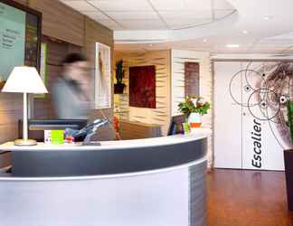 Lobby 2 ibis Styles Clermont Ferrand Le Brezet Aeroport