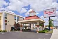 Bangunan Red Roof Inn & Suites Columbus - West Broad