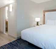 Kamar Tidur 2 Sheraton Richmond Airport Hotel