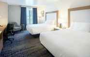 Bedroom 4 Sheraton Richmond Airport Hotel